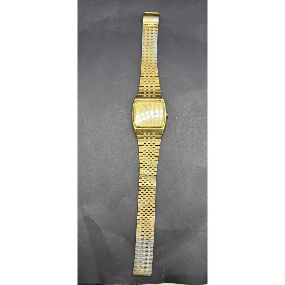Seiko SQ Watch Men 31mm Champagne Dial Gold Tone 8223-5169 New Battery Read
